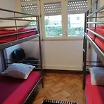 Sasimi Auberge de jeunesse *