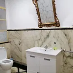 Icosium Hostel *